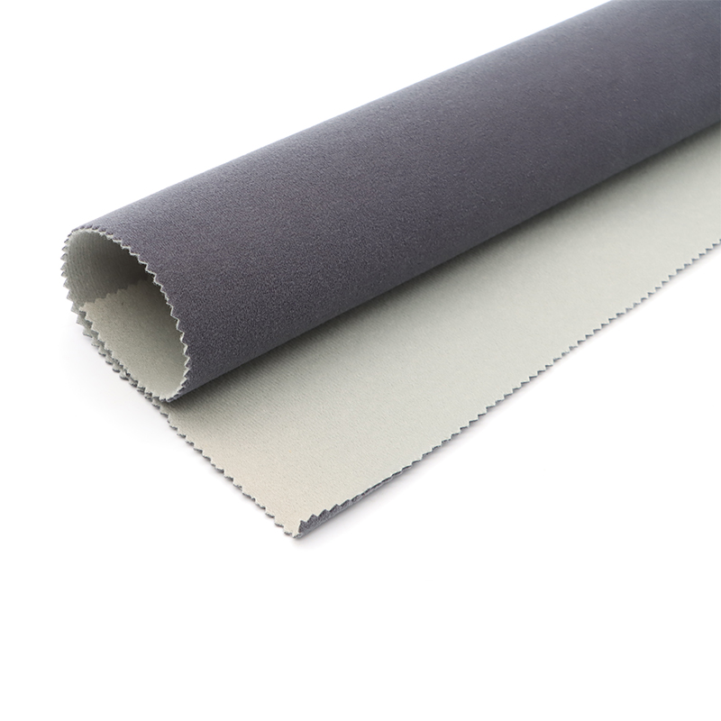 كيف يعزِّز نسيج البوليستر المدعوم بـ PVC المتانة والطول في العمر الافتراضي؟