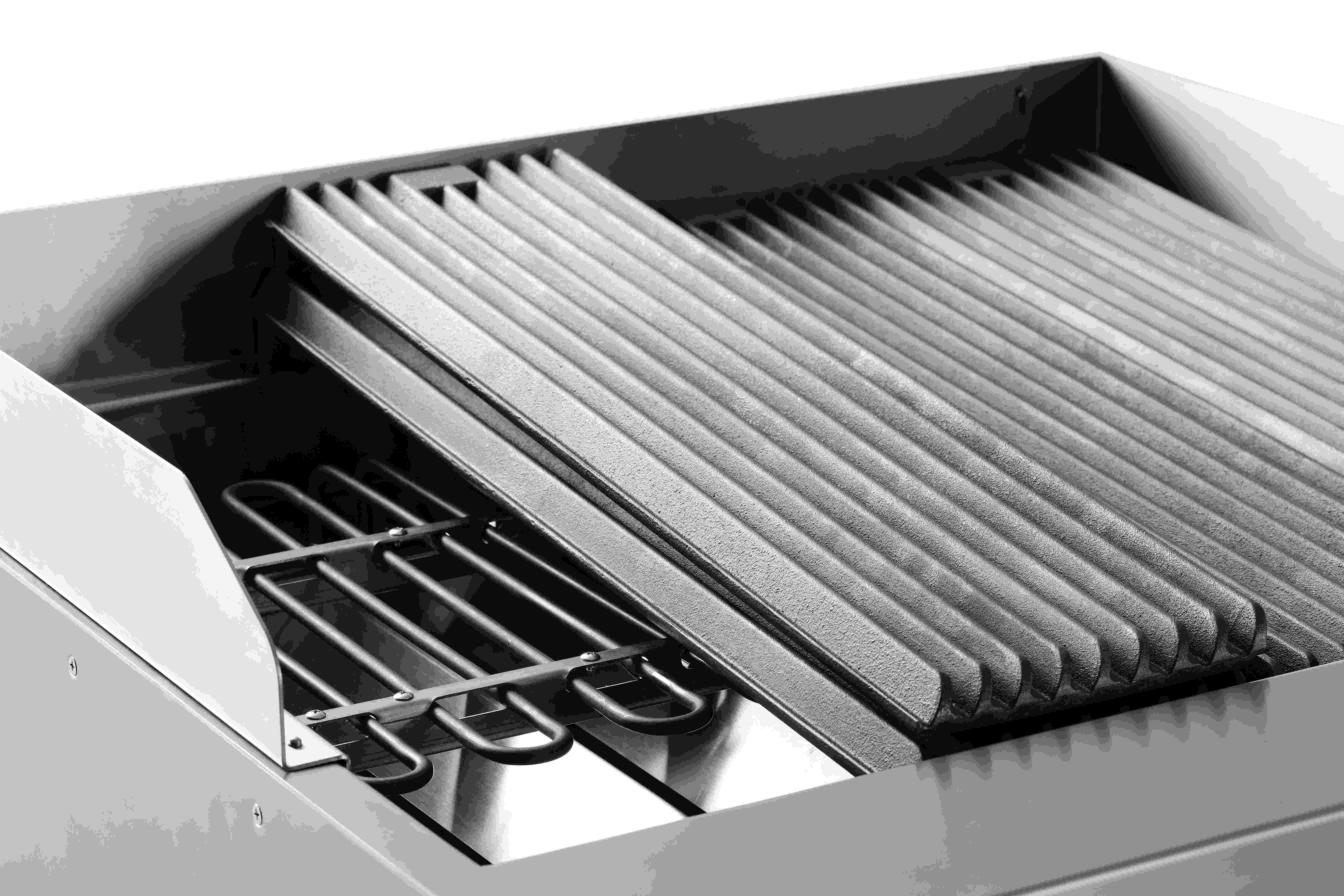 1. Commercial Electric Charbroiler with Adjustable Enameled Cast Iron Grids.jpg