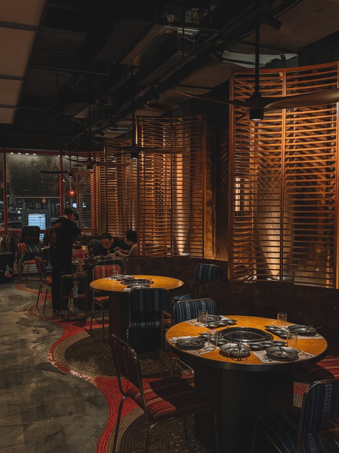 Restaurant-4