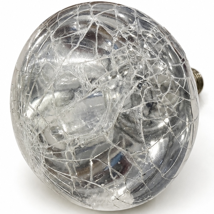 Philips bulb with coating, won't break or flake off.jpg