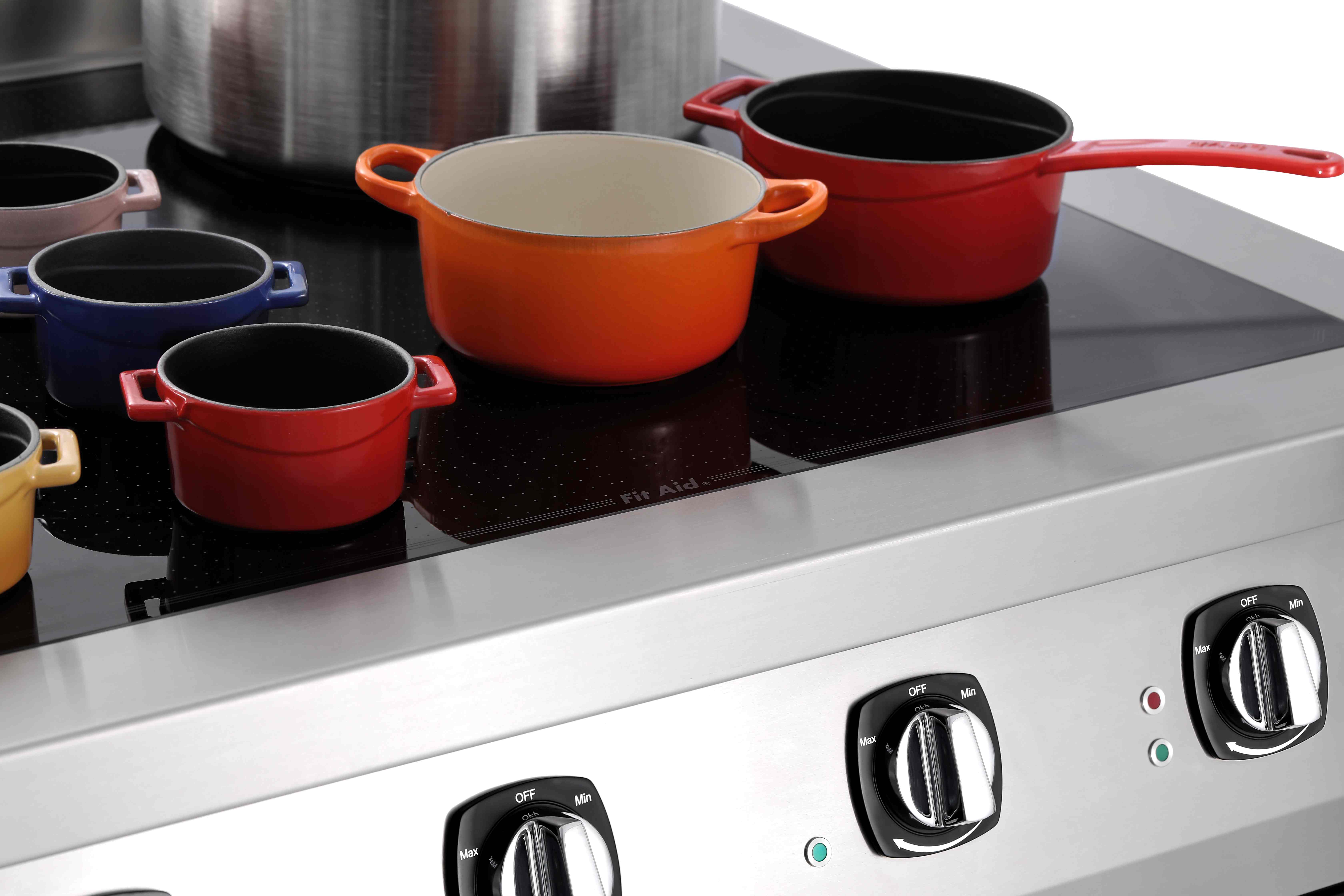 1. Commercial Free-Zone Induction Cooktop for Luxury Hotel Open Kitchens & Buffets.jpg
