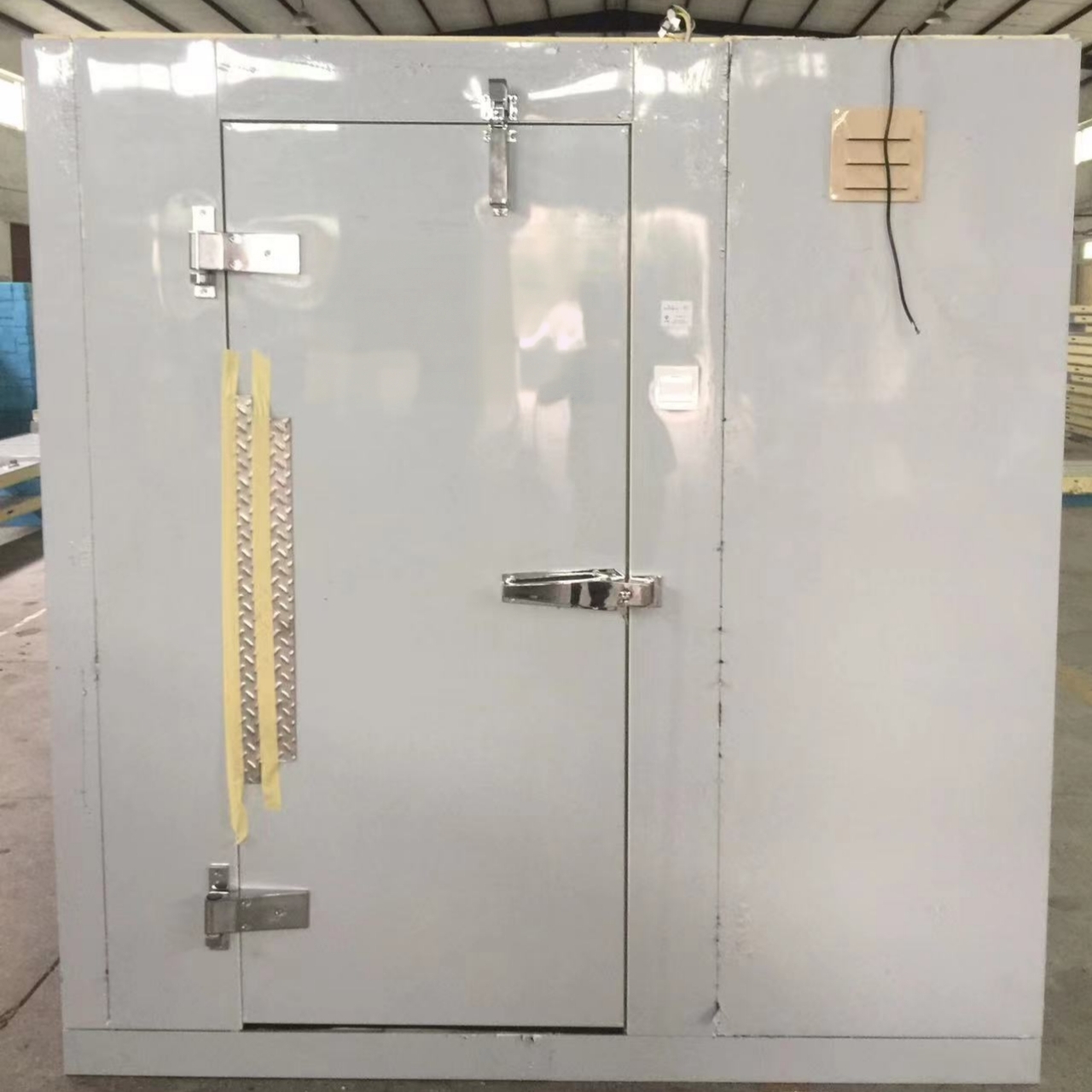 2(b76fbf3f40).jpg