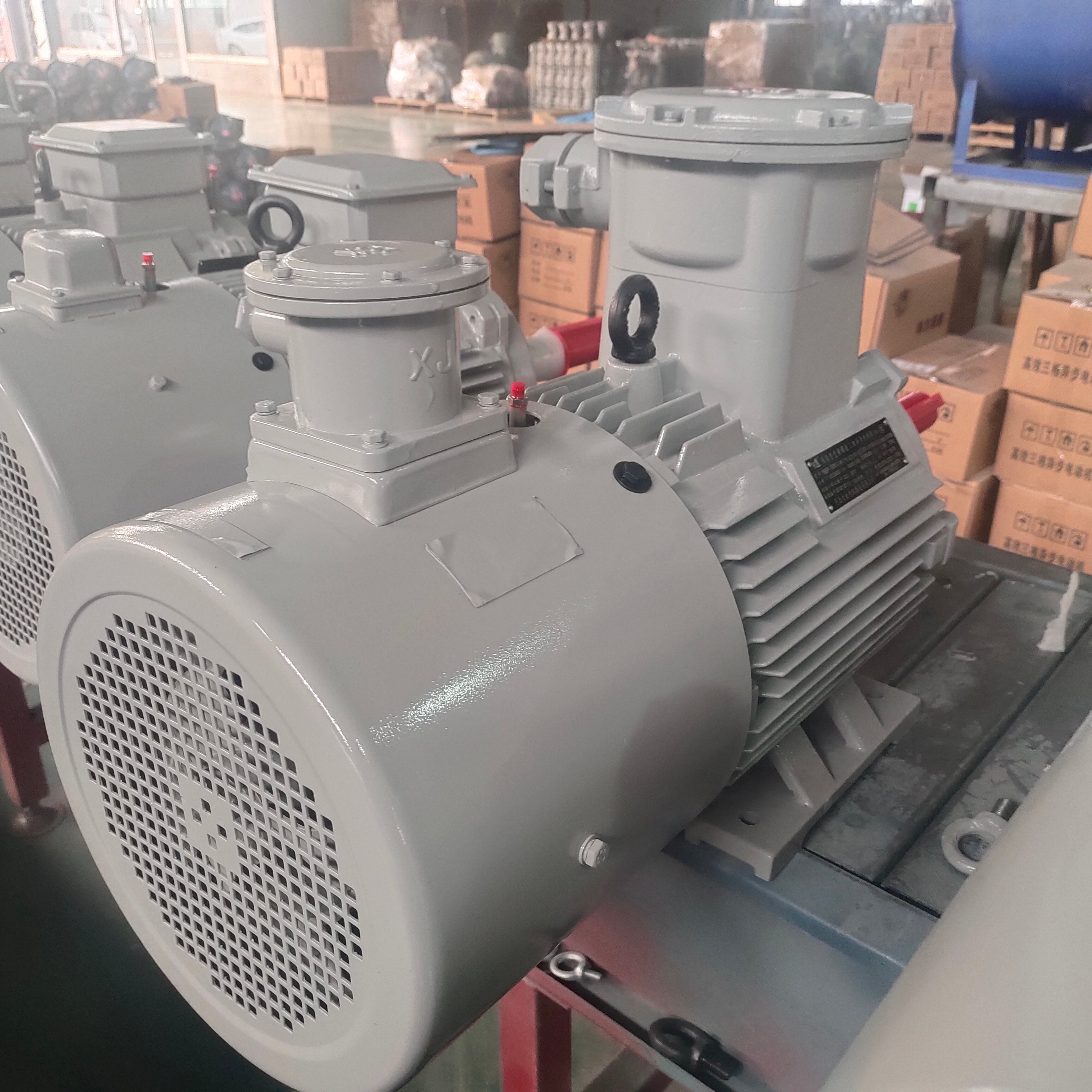How Variable Frequency Motors Improve Machine Performance