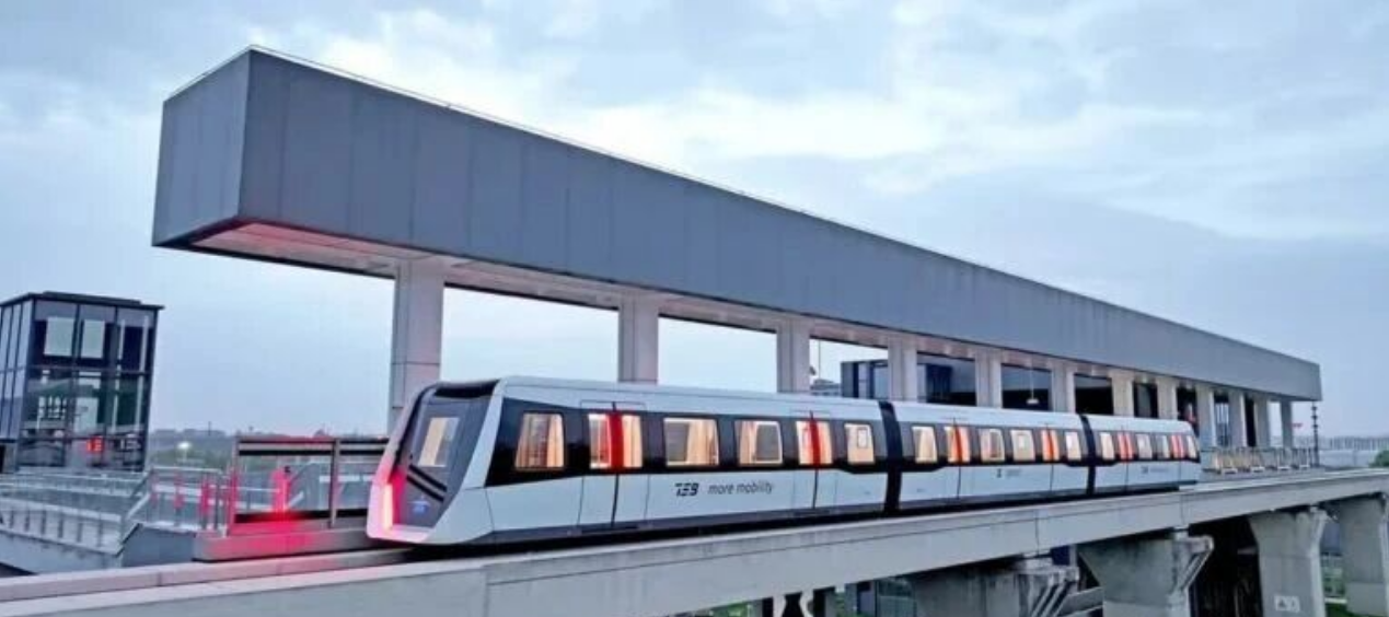 Vokietijos magnetinio pakabos traukiniui suteikta pirmoji komercinė veiklos leidimo, pranašaujant naują eros Europos miestų transportui