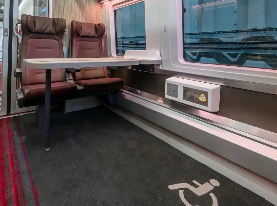 4(17e6976be4).jpg