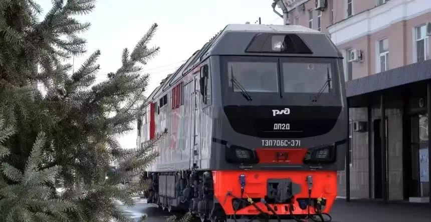 Rusko TMH predstavilo nový DP2D dvojité pohonové systém