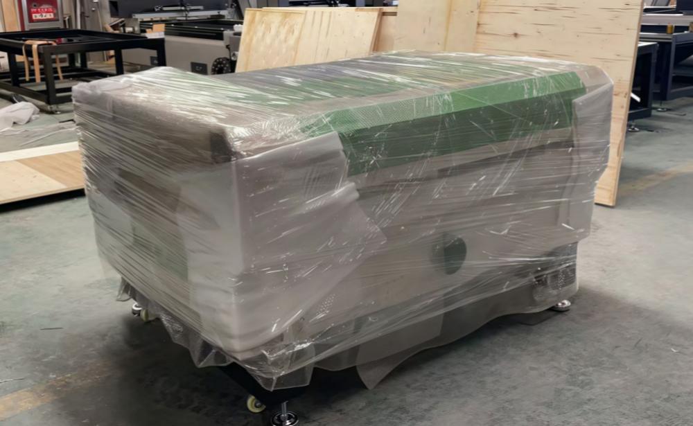 2.Wrapping withprotective film.jpg