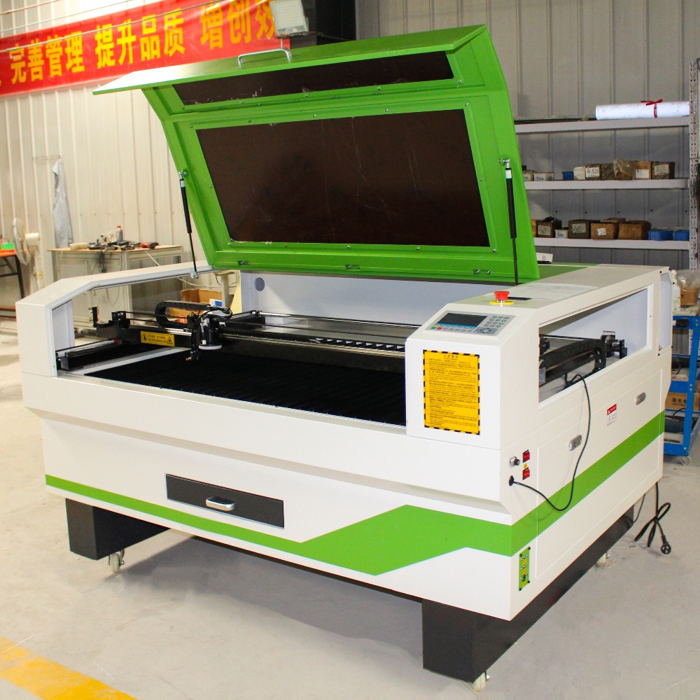 Which Specifications Matter When Selecting a co2 cnc laser cutter?