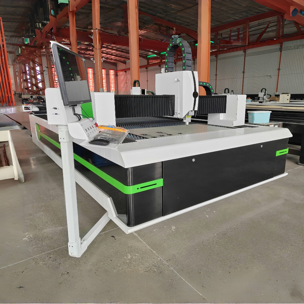 How Does a Fiber Laser Cutting Machine Work in 2026?