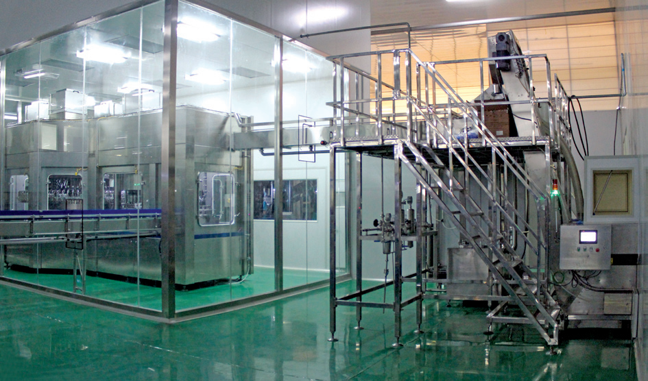 Blowing-Filling-Capping Combin Block