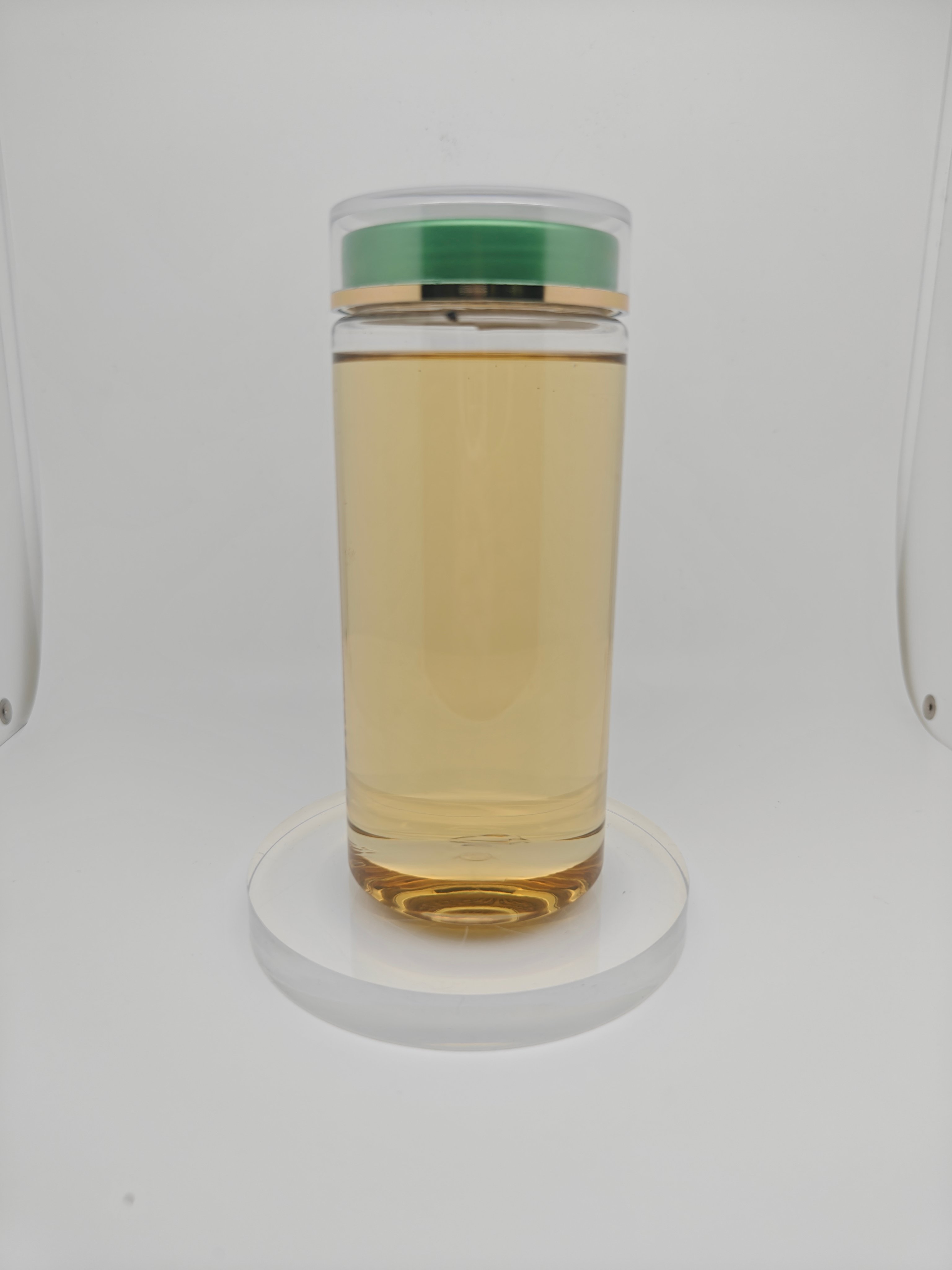 How Cocamidopropylamine Oxide Helps Create a Rich Lather in Body Washes