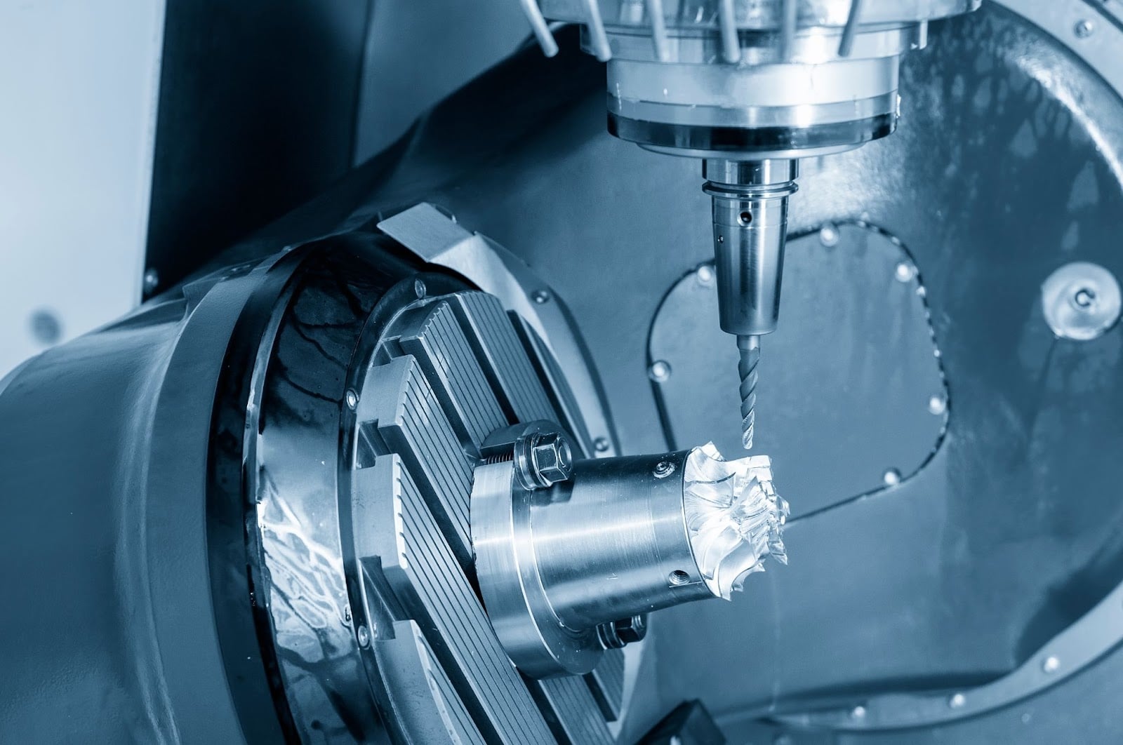 Avancerad gängfräsning för flygindustrimaterial: Precisionstillverkningslösningar