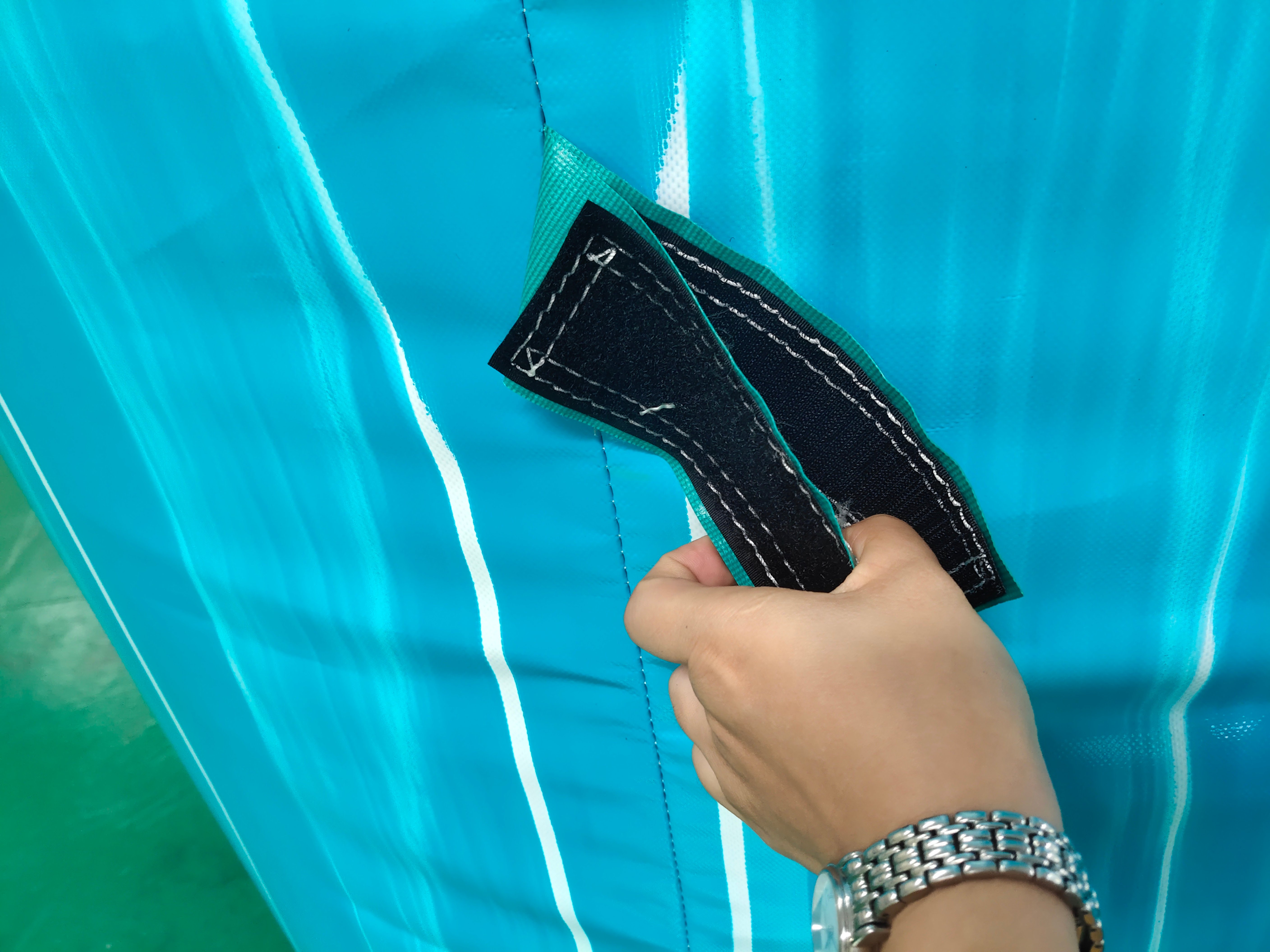 In-Stock Lake Blue Dual-Use Dry-Wet Inflatable Slide - Heavy Duty for Holiday Markets & Resort Water Activities