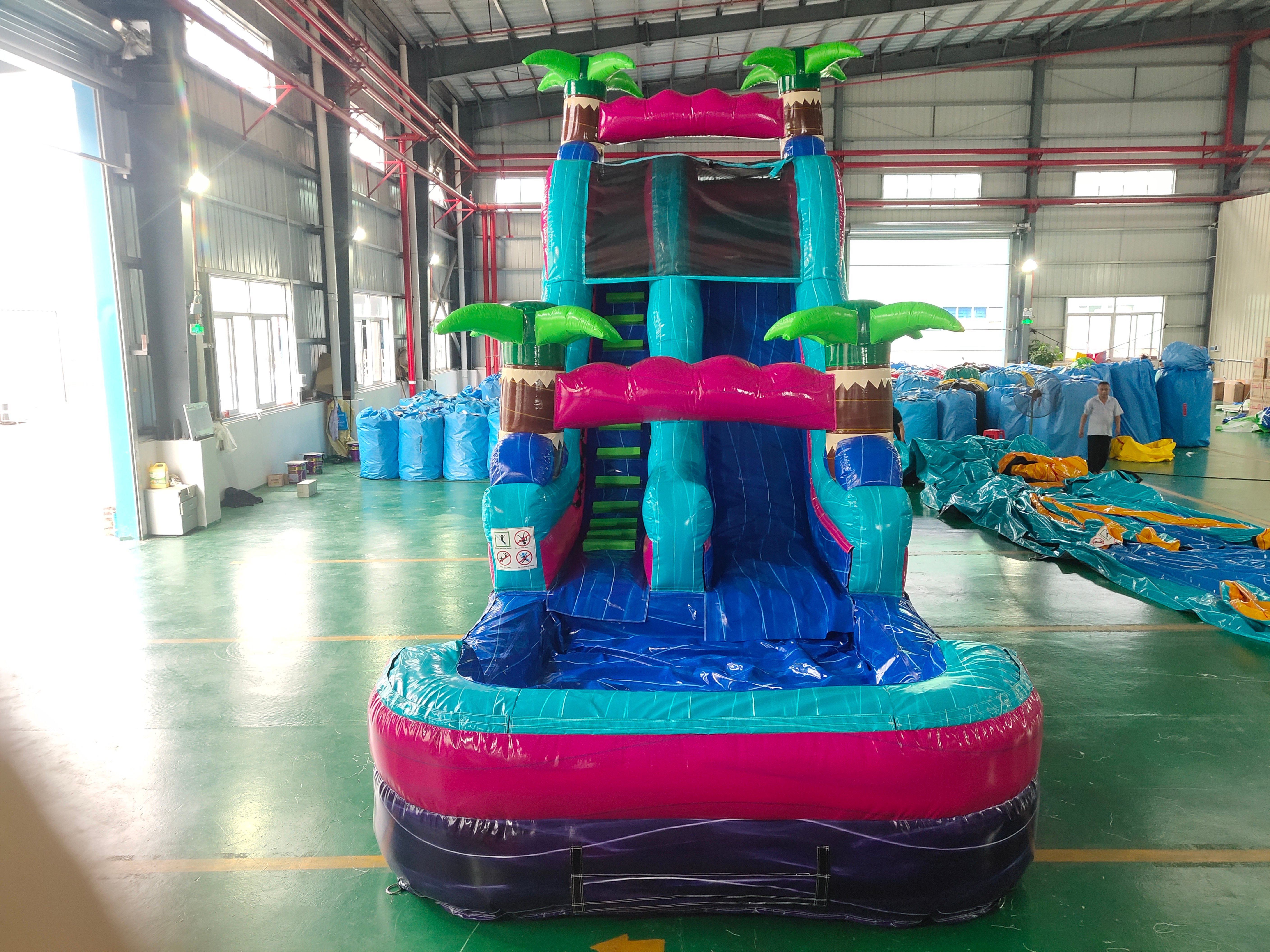 In-Stock Iridescent Purple Dual-Use Dry-Wet Inflatable Slide - Tropical Luau Party Toy for Backyard Family Summer Fun