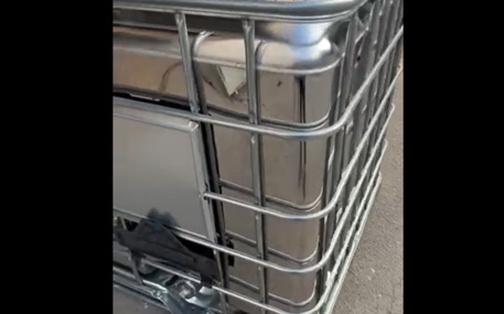 derksen Stainless steel tank with double mirror treatment inside and outside