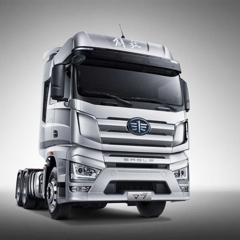 FAW J7 6×2 Heavy Cargo Truck 550HP Euro 5 LHD Premium Long-Haul Flagship ACC AEBS EBS ESC 4kW Heater Export