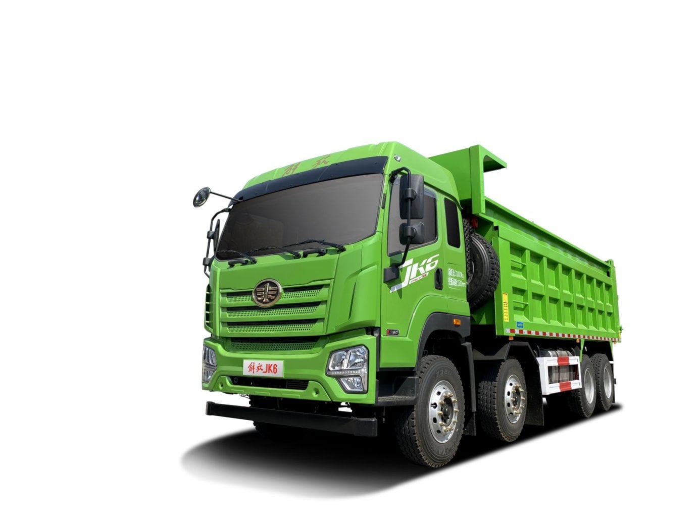 Camion basculant FAW JK6 8×4 lourd, conçu pour les chantiers