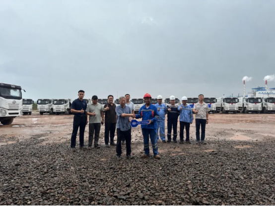 JH6 Heavy-Duty Truck: 100-Unit Delivery to Indonesia Industrial Client