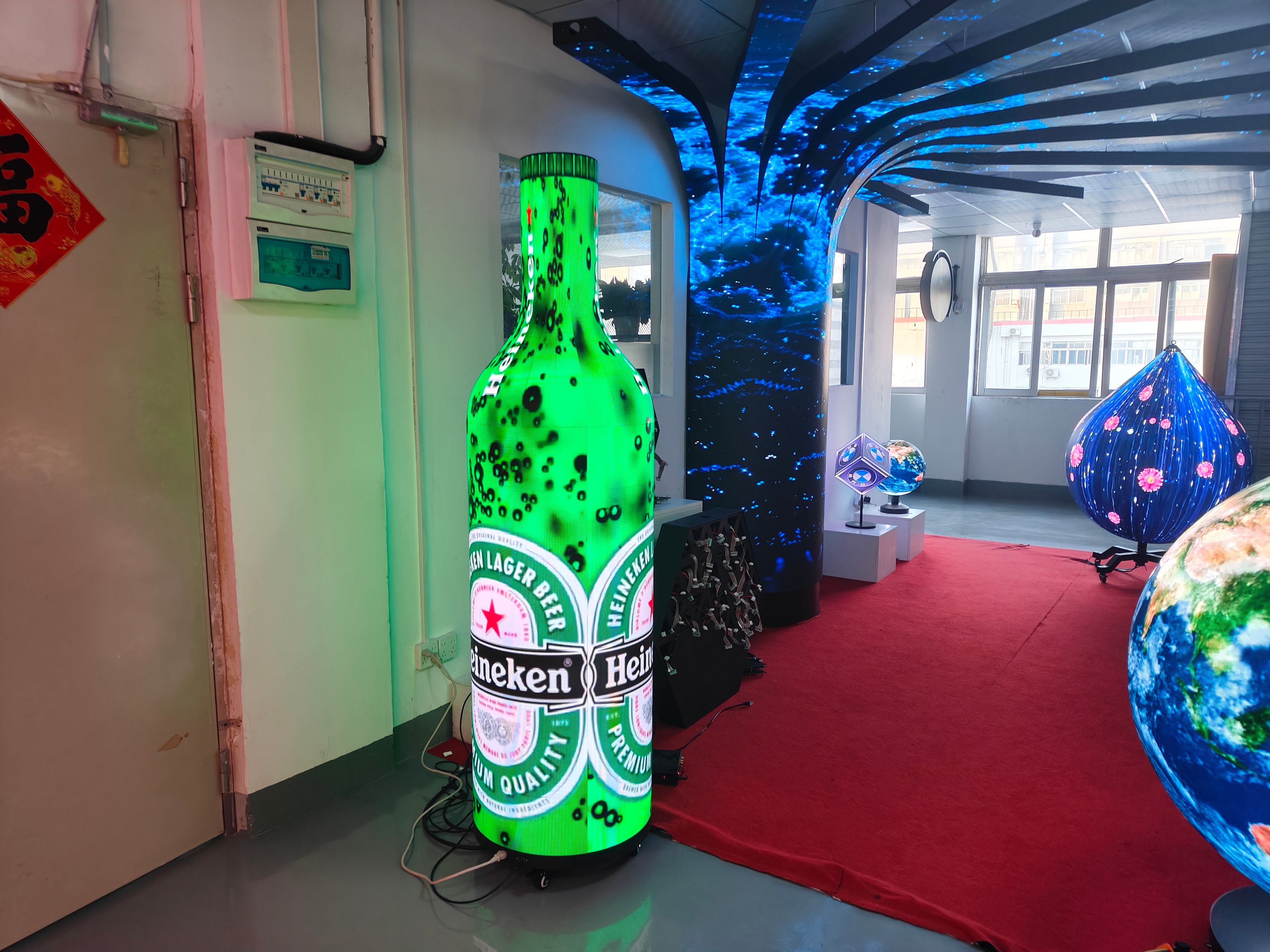 P3 Wine Bottle Soft Can Led Display Advertising Circle Beer Screen Shaped Led Screen
