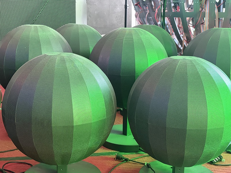 What Makes an Energy-Efficient and Eco-Friendly Custom LED Screen?