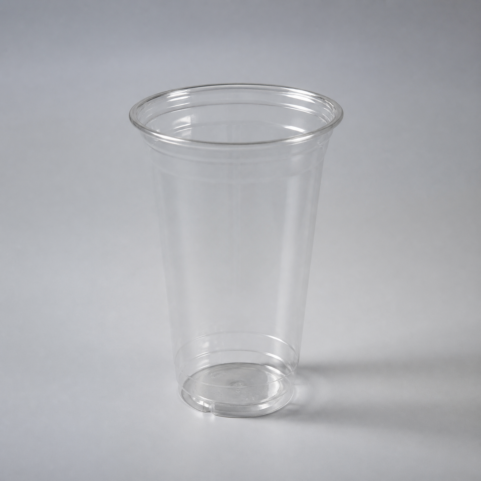What Makes Clear PET Cups the Preferred Choice for Food Service?