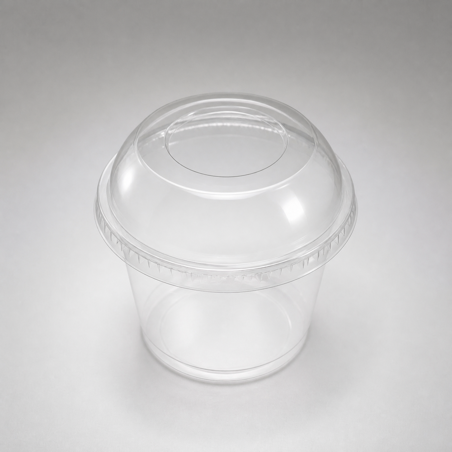 What to Look for in Durable Disposable Plastic Lids for Your Beverages