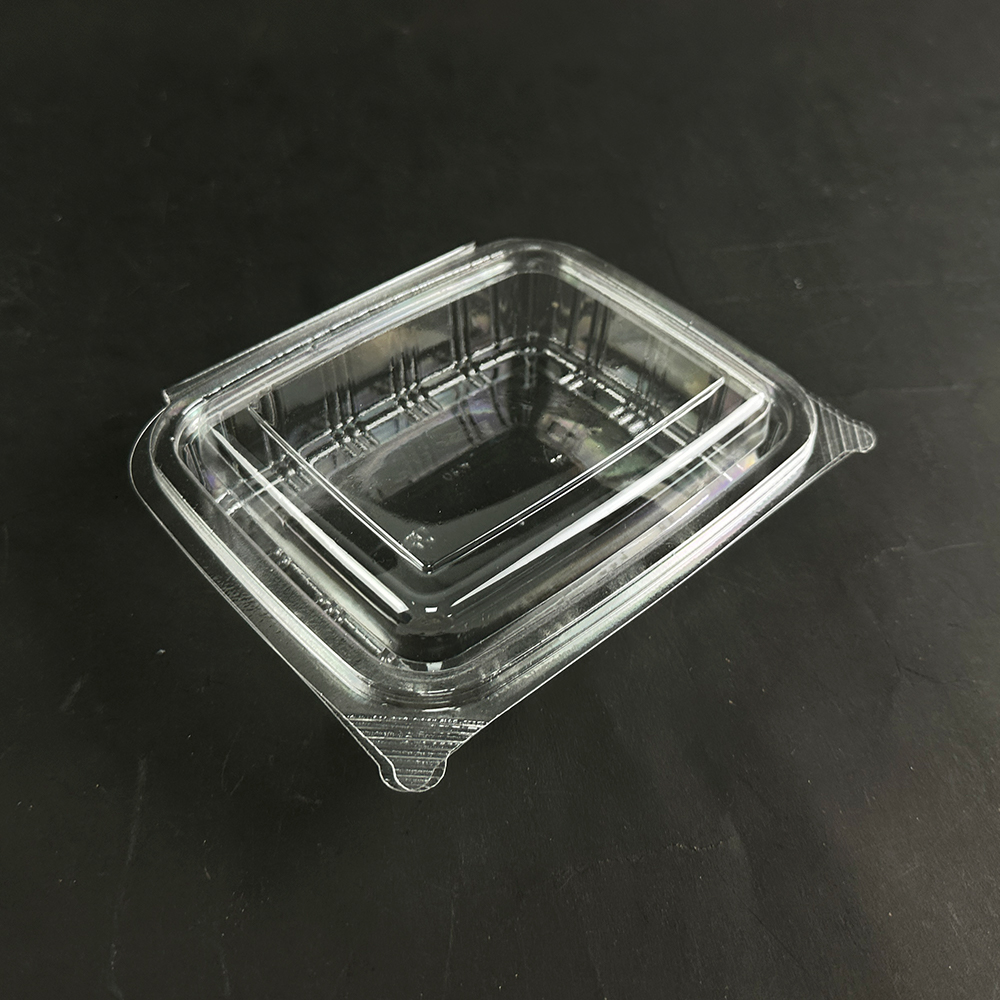 Comparing Material Advantages of Clamshell Packaging Options