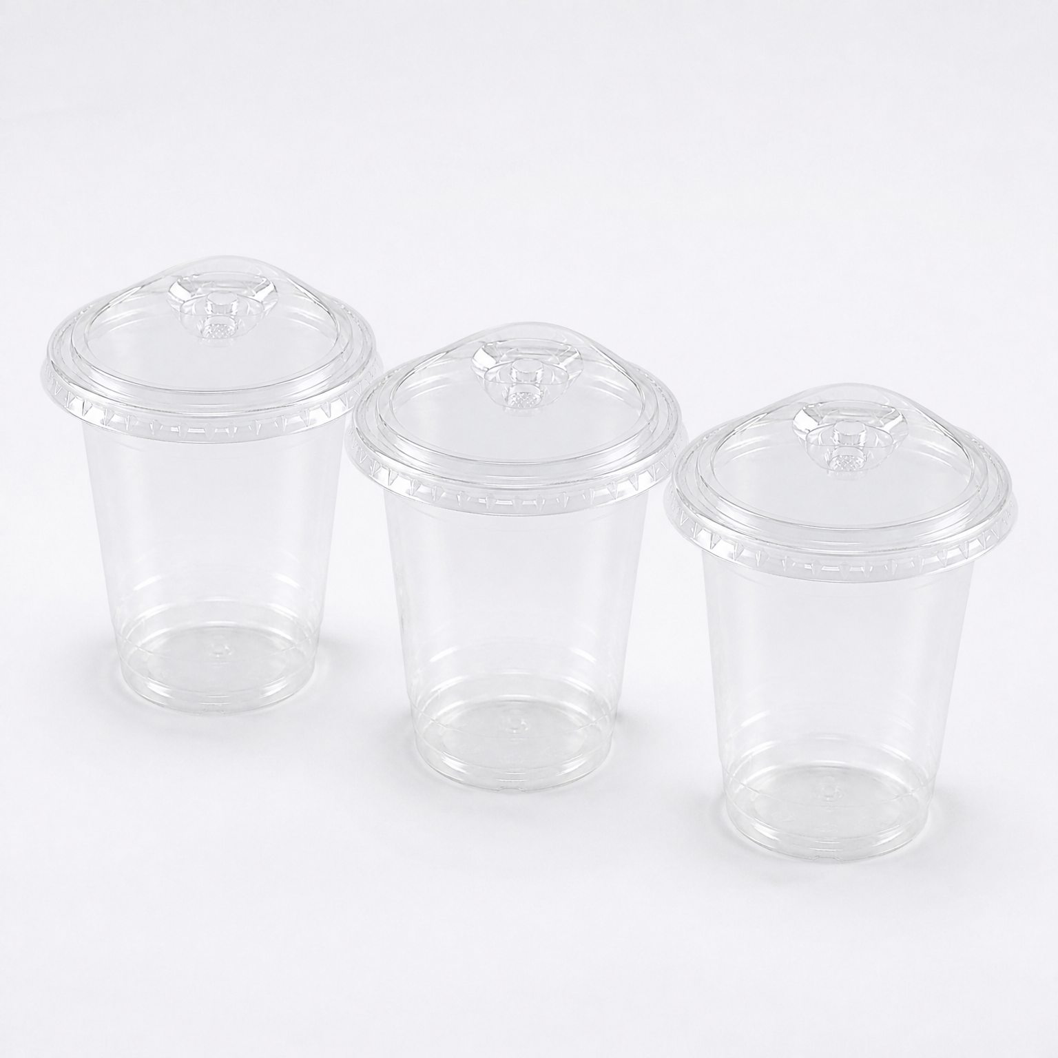 How to Choose the Right Strawless Lid for Your Beverage Products