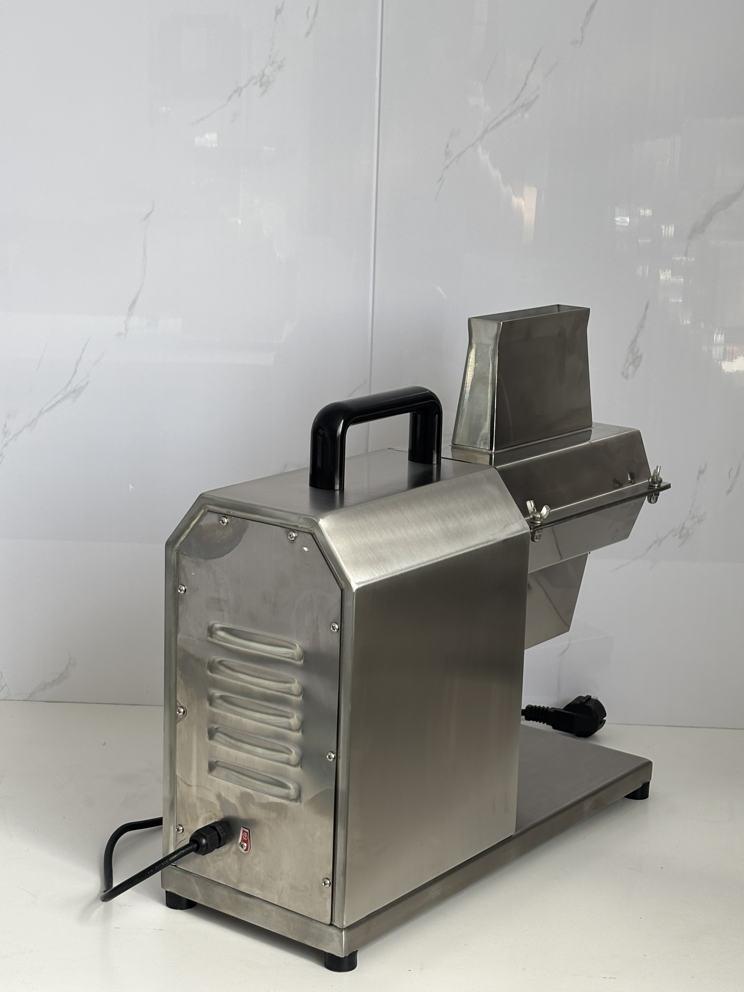 Why Meat Tenderizer Machines Are Essential for Catering Large Events