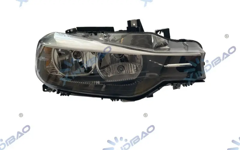 Hvad skal importører af autodele sammenligne, når de køber BMW-lygterhuse i bulk?