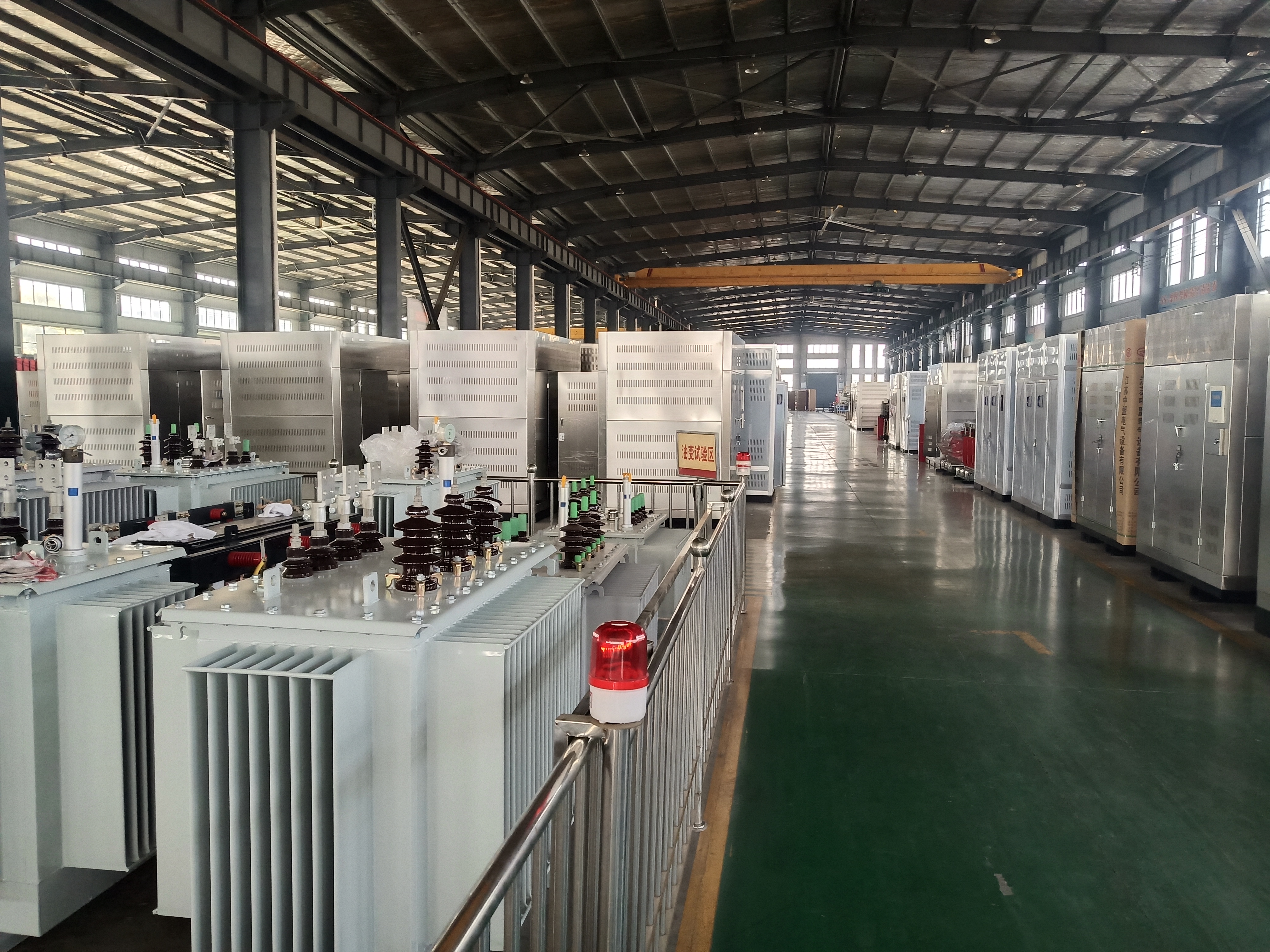 oil cooled transformer.jpg