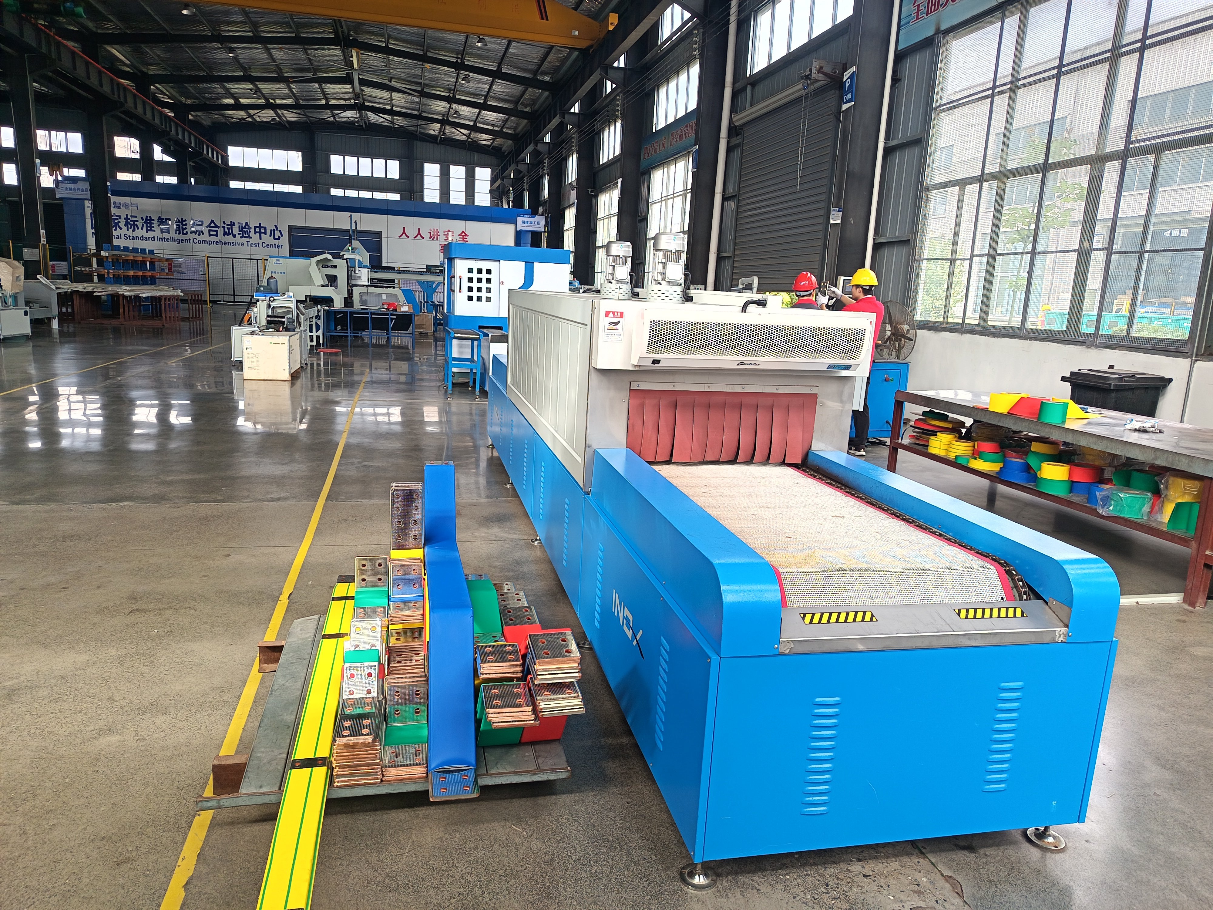 Sistem Penyimpanan Smart Copper Busbar Meningkatkan Efisiensi Manufaktur