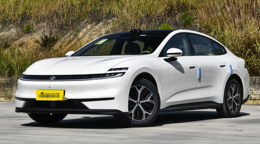 2026 Yeni Changan Qiyuan A06 Saf Elektrikli Sedan, Uzun Menzilli, Hızlı Şarj, Akıllı Kabin, Yeni Enerji Arabası, Toptan Satış İçin