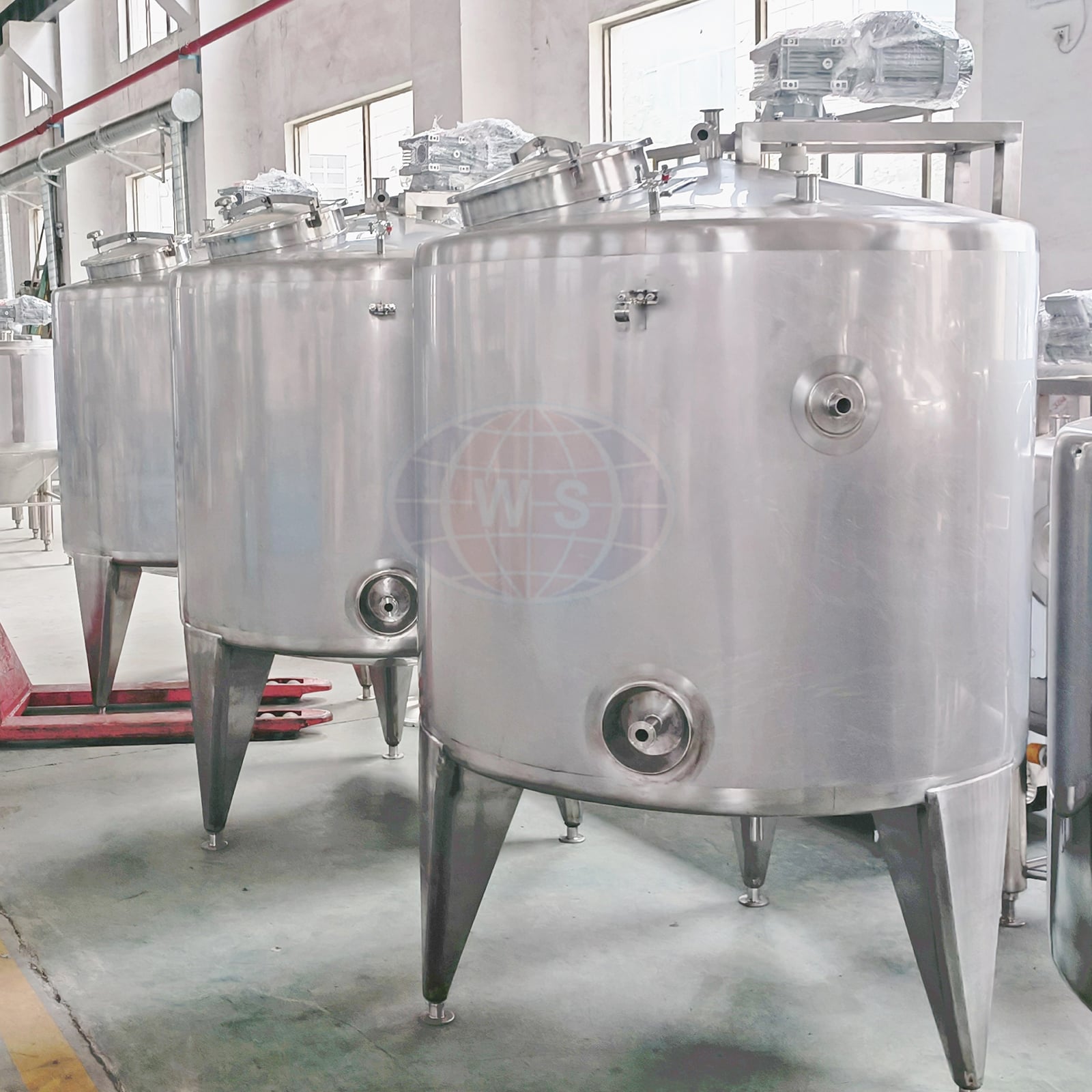 Custom Mixing Tanks- 300l-1000l Capacity for Food, Dairy & Beverage Blending