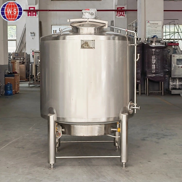 Industrial Electric Heating & Mixing Tanks with Agitator - For Food, Pharmaceutical, and Chemical Processing