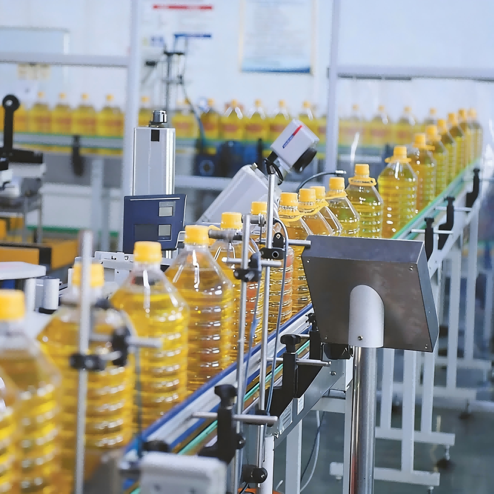 What Makes a Cooking Oil Filling Machine Ideal for Bulk Production?