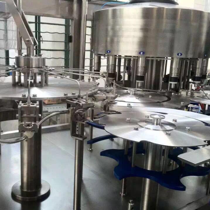 How Bottle Water Machines Can Boost Your Business Efficiency
