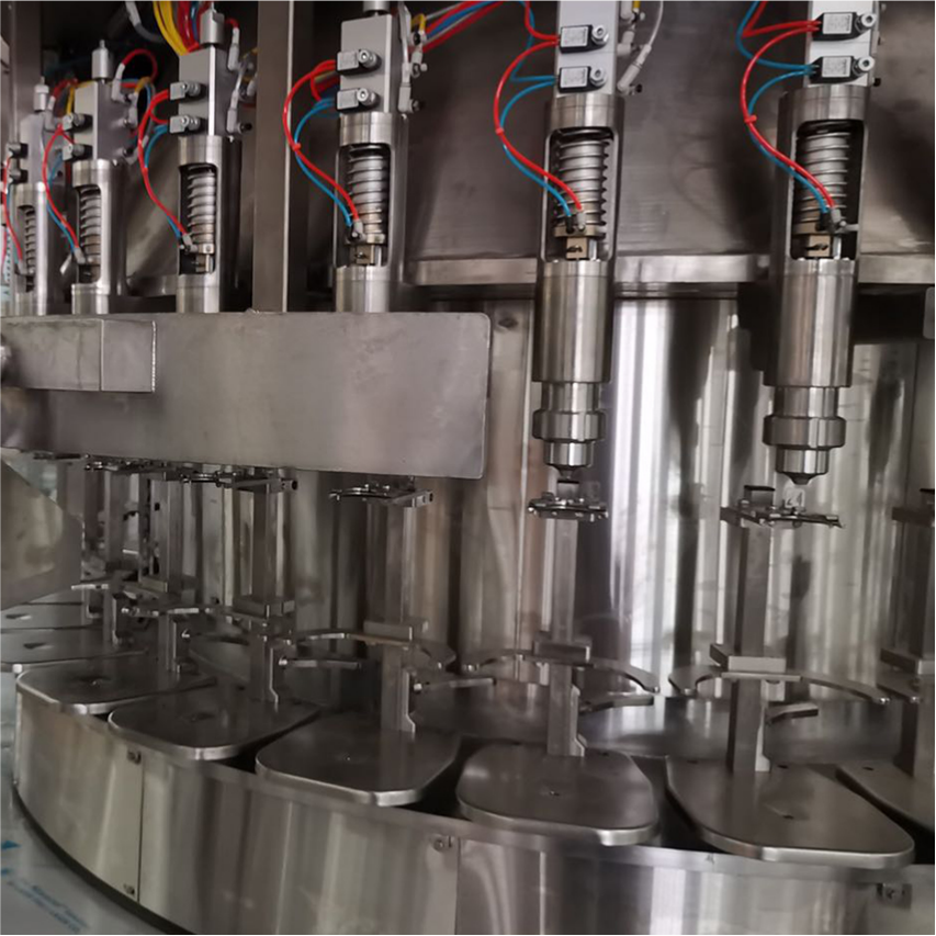 What Are the Benefits of Investing in a Reliable Edible Oil Packaging Machine?