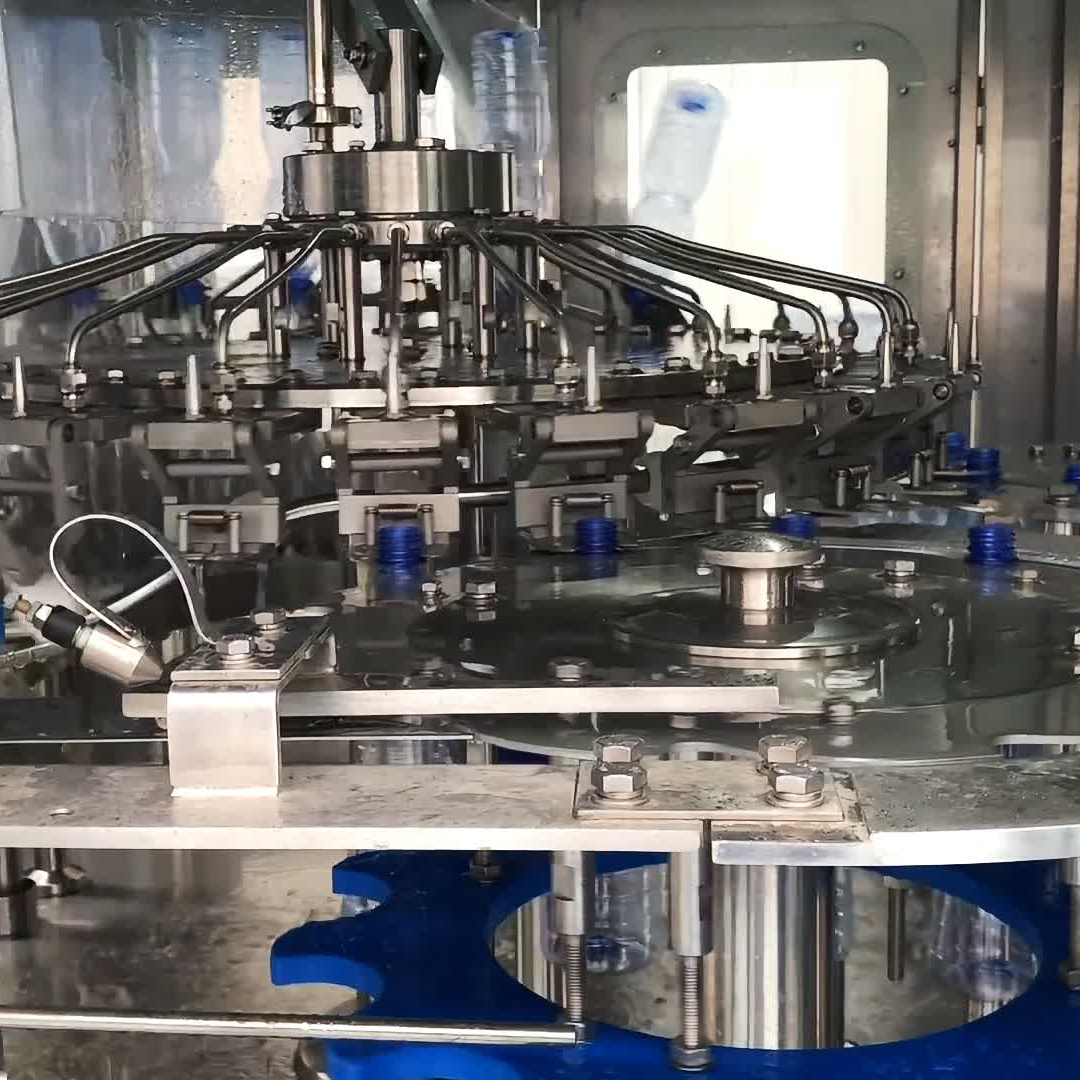 How Gravity Bottle Fillers Improve Your Bottling Efficiency