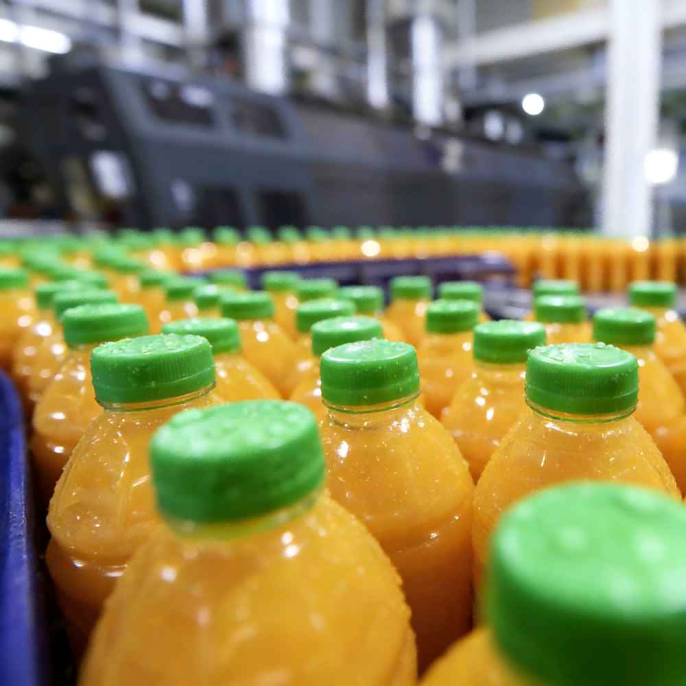 What Are the Benefits of Investing in a Juice Bottling Machine?