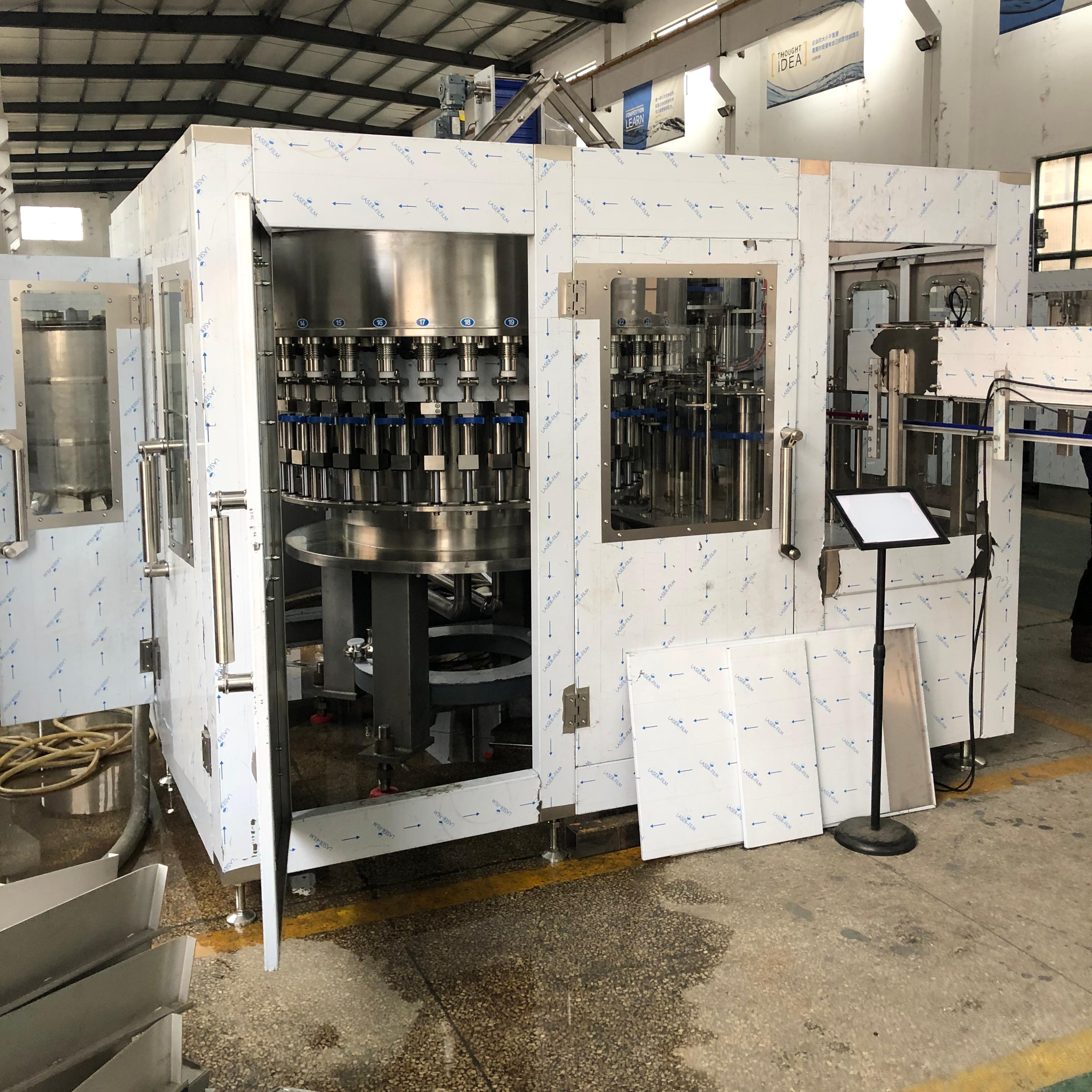 What Makes a Bottling Line Manufacturer Stand Out in the Marke