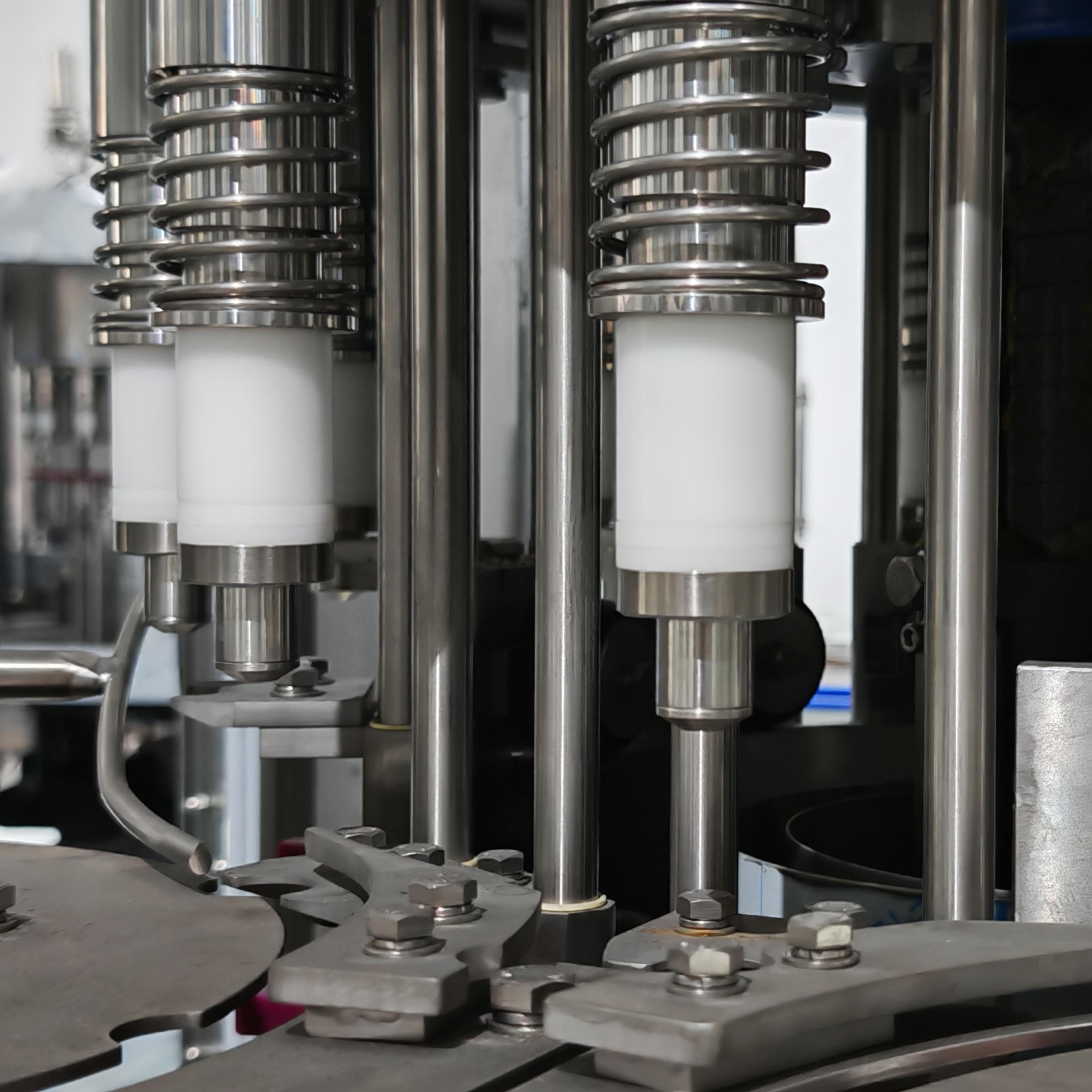 Common Usage Issues with Water Bottle Filling Machines and How to Overcome Them