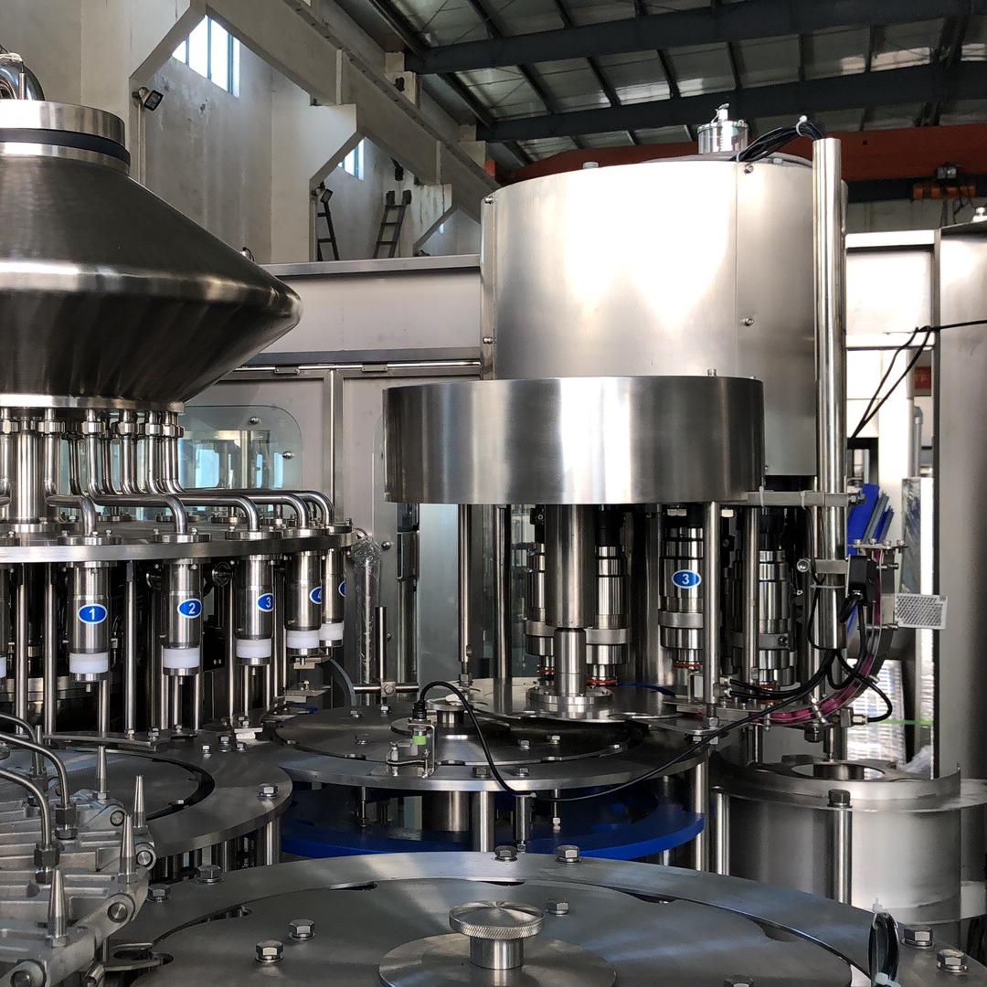 What Are the Key Features of a Juice Bottling Machine?