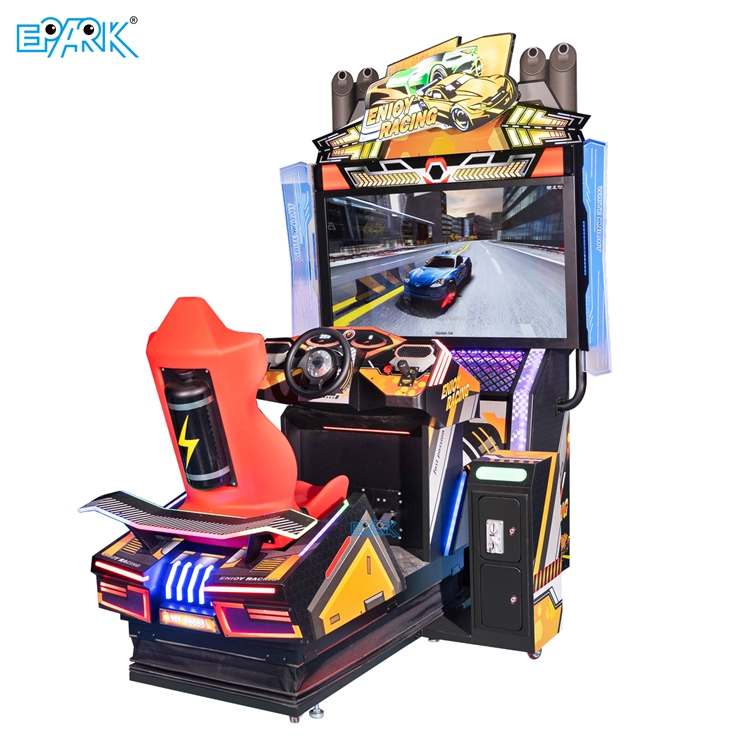 Arcade-spel met muntinvoer en dynamisch racespel