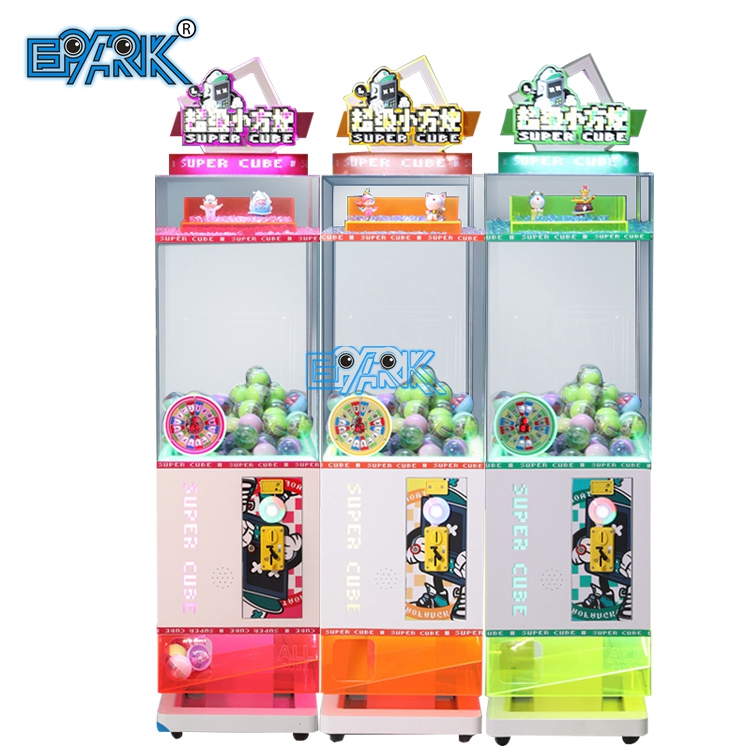 Coin Operated Super Cube Capsule Toy Machine