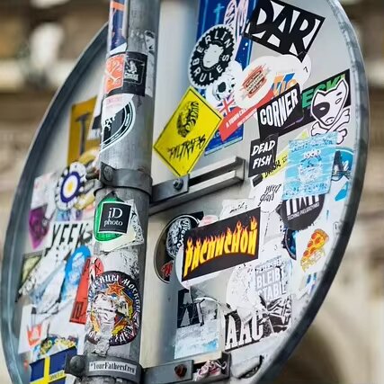 Wählen Sie umweltfreundliche Solvent-Medien für überlegene Druckergebnisse