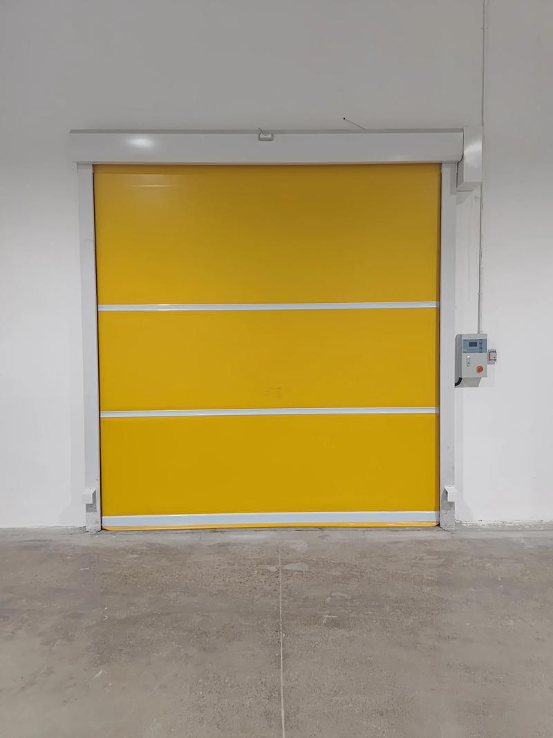 Ridong's PVC Roll Up Door Welding Machine: Revolutionizing High-Speed Roll Up Door Quality