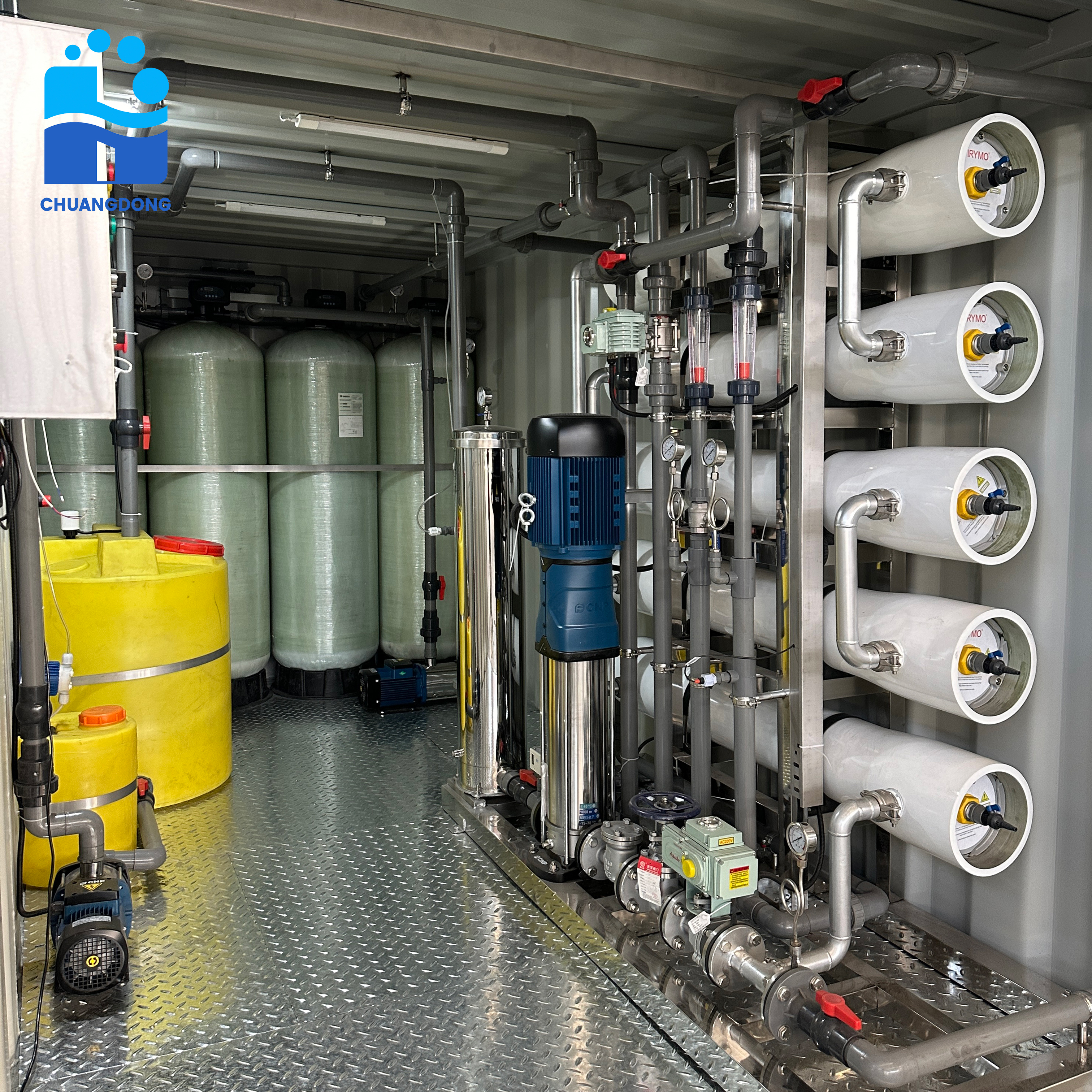 Containerized RO Plant Mobile Water Treatment Equipment 18TPH Well Water Purification System Seawater Desalination Plant