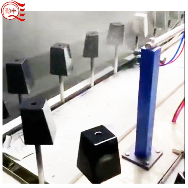 Mini UV Varnish Automatic Paint Coating Spray Line manufacture