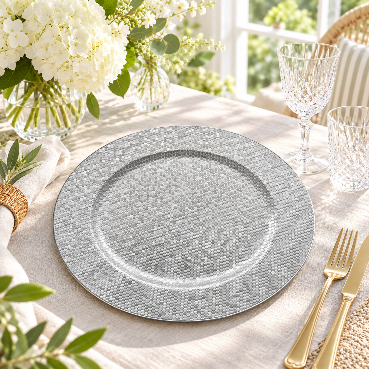 woju geometric 13in silver charger plates wedding powder coated plastic plates with honeycomb texture for wedding table decor-3